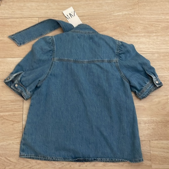 Zara NWT Denim neck tie and puffy sleeves size S - Picture 2 of 3
